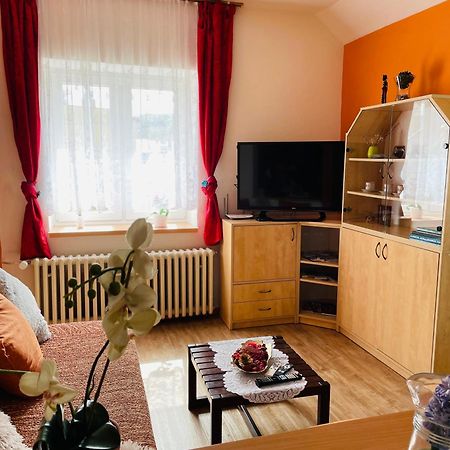 Apartman Trutnov-Porici ภายนอก รูปภาพ
