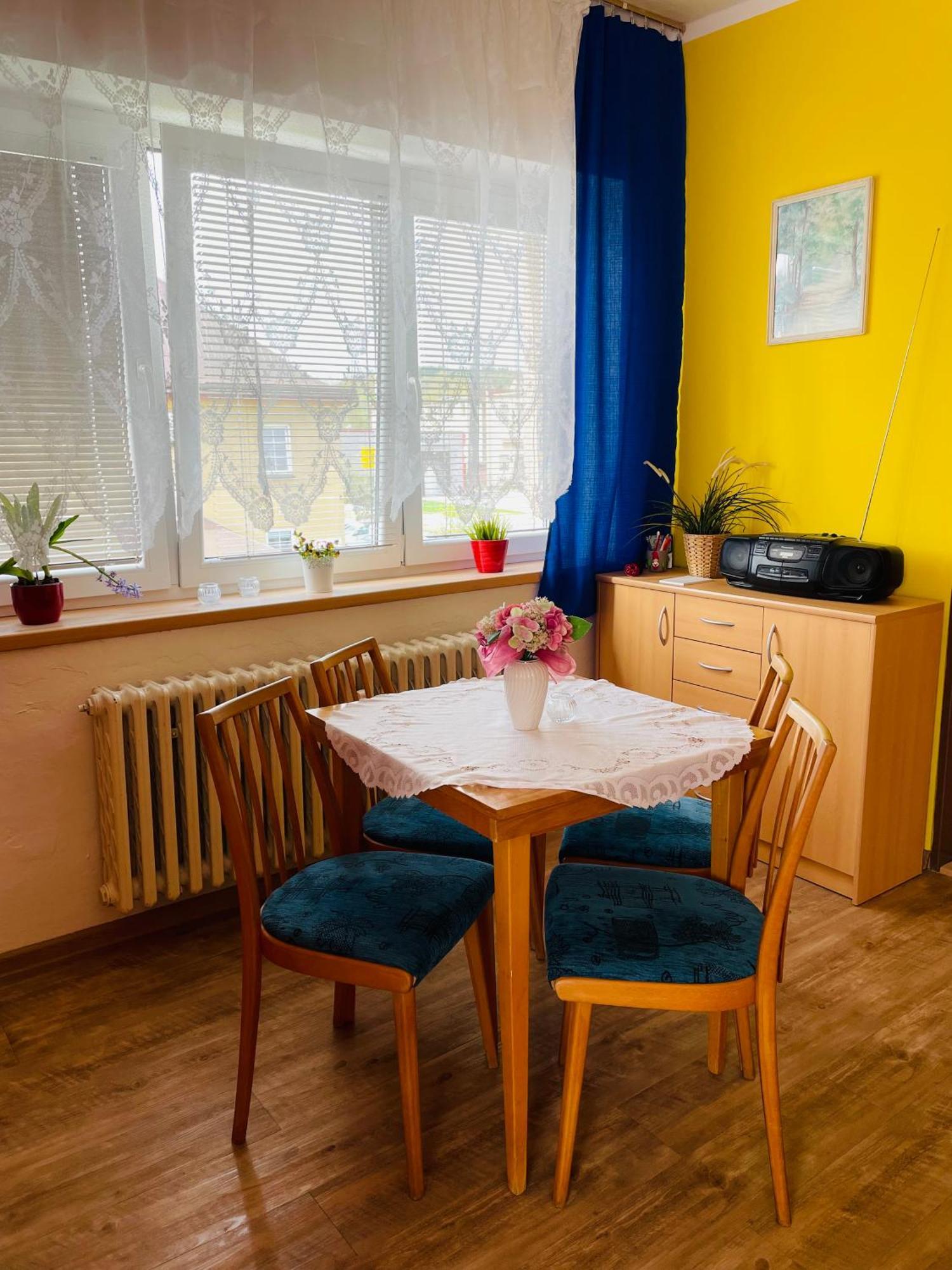 Apartman Trutnov-Porici ภายนอก รูปภาพ